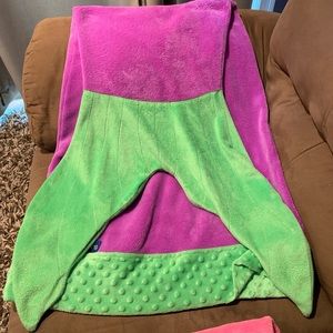 Blankie Tails